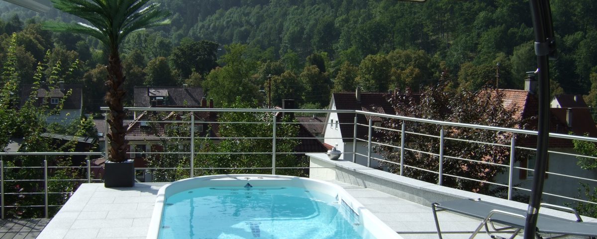 AFS_roof_umbrella aquafitsystems