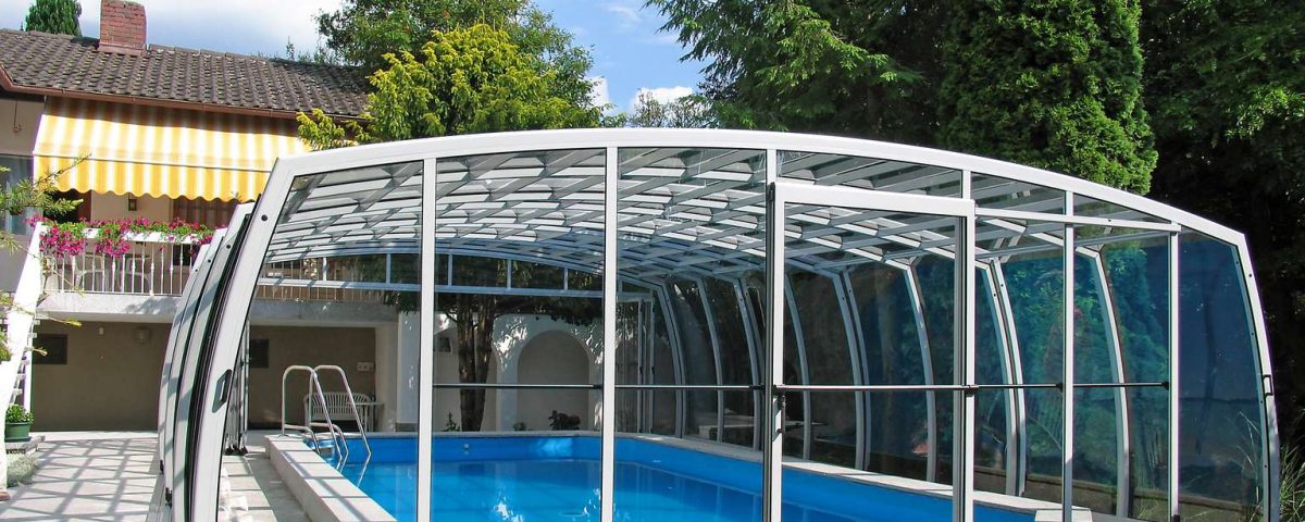 Omega™ 8 AT poolüberdachung aqua-saar