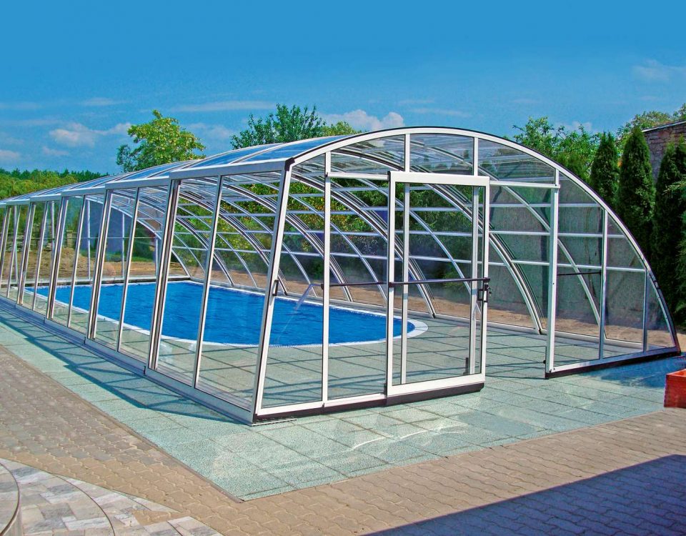 Ravena 44 HU poolüberdachung