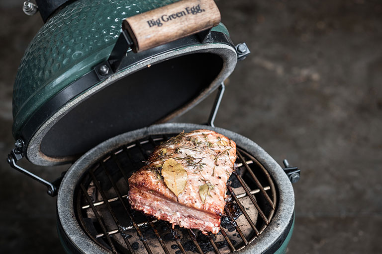 Big Green Egg 3 Content Image Landscape Big Green Egg fleisch aqua-saar