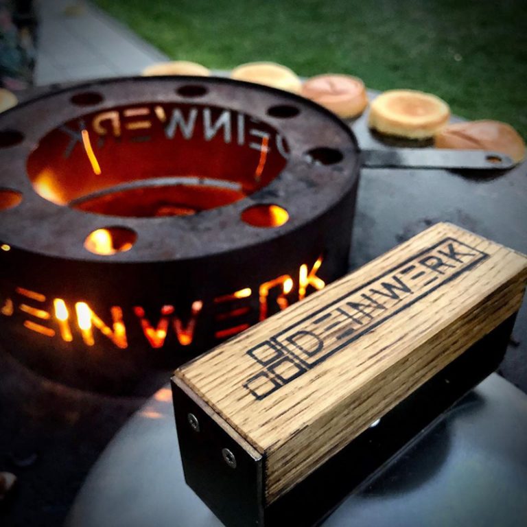 DEINWERK Wow-Aufsatz & Grillglocke